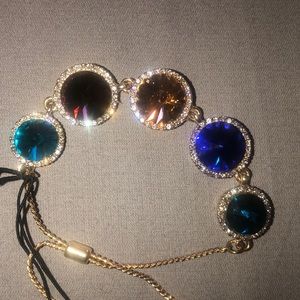 Beautiful stone tie pull bracelet